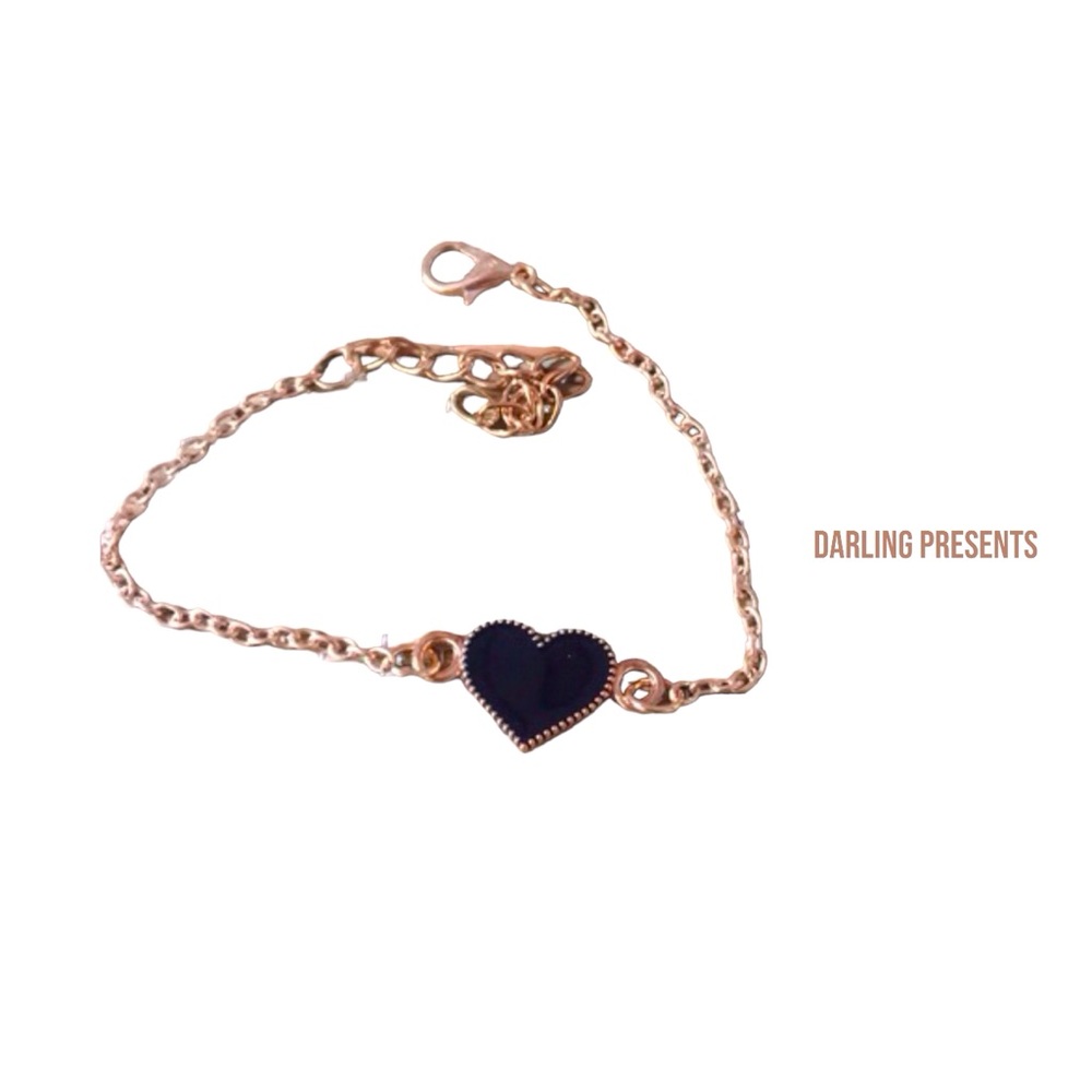 Acrylic Heart Chain Bracelet Women Color Black & Gold